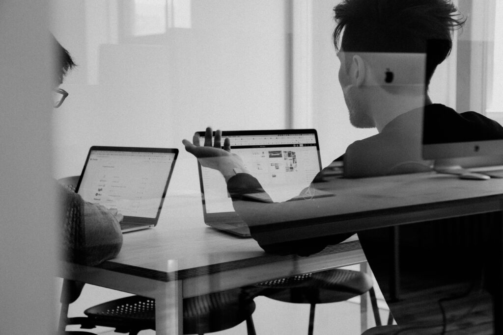 Accompagnement client avec agence avec une agence de communication digitale à Reims