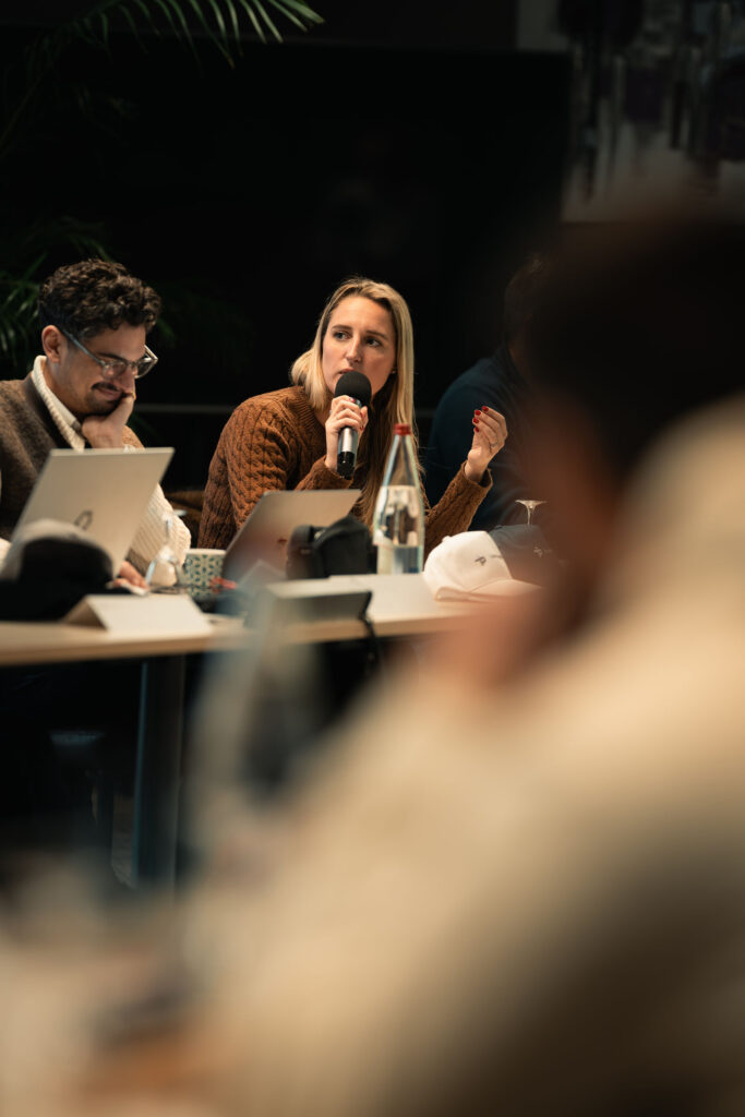 RÉFÉRENCEMENT SITE INTERNET REIMS - L'ÉQUIPE